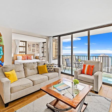 Waikiki Banyan 1Br With Great Ocean Views, Steps To Beach & Parking! Honolulu Eksteriør billede