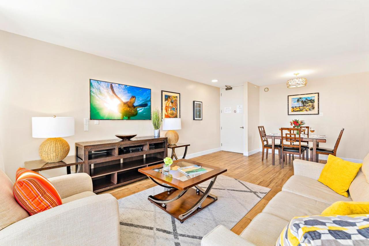 Waikiki Banyan 1Br With Great Ocean Views, Steps To Beach & Parking! Honolulu Eksteriør billede