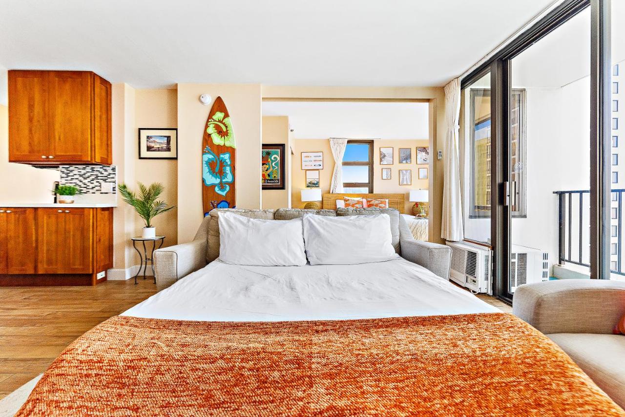 Waikiki Banyan 1Br With Great Ocean Views, Steps To Beach & Parking! Honolulu Eksteriør billede