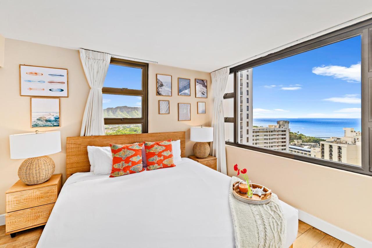 Waikiki Banyan 1Br With Great Ocean Views, Steps To Beach & Parking! Honolulu Eksteriør billede