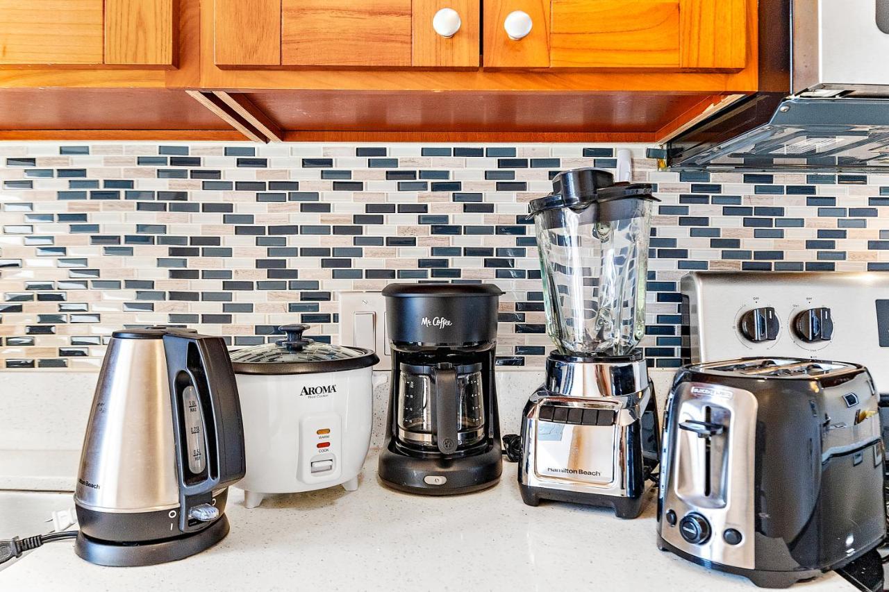 Waikiki Banyan 1Br With Great Ocean Views, Steps To Beach & Parking! Honolulu Eksteriør billede