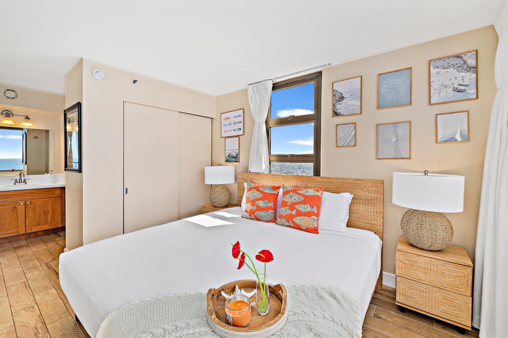 Waikiki Banyan 1Br With Great Ocean Views, Steps To Beach & Parking! Honolulu Eksteriør billede