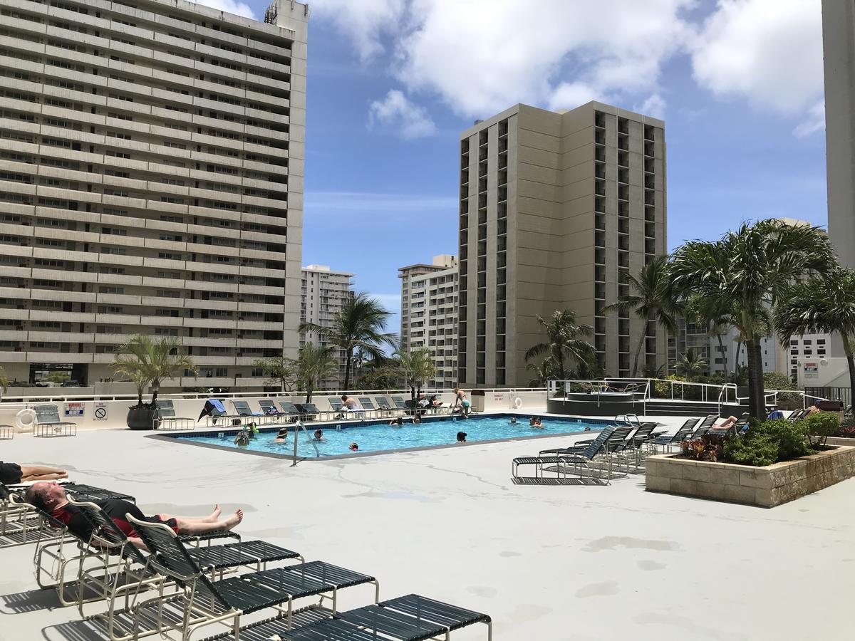 Waikiki Banyan 1Br With Great Ocean Views, Steps To Beach & Parking! Honolulu Eksteriør billede